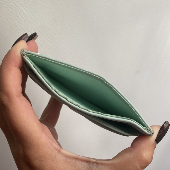 Cardholder - Picture 3 of 4